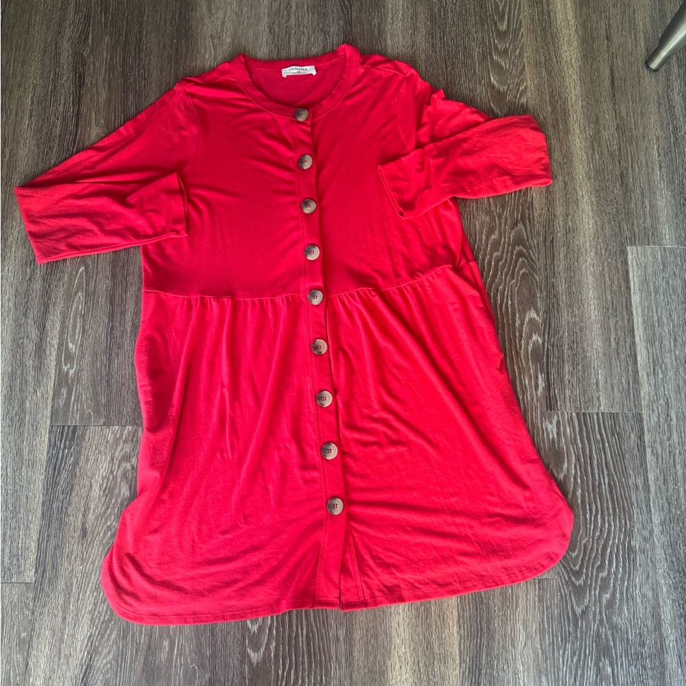 Zenana Outfitters Red Button-Up Blouse